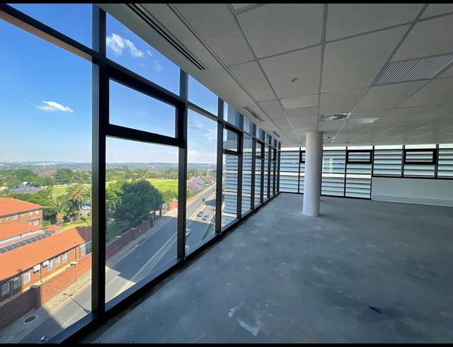 954M² OFFICE FOR SALE IN ILLOVO